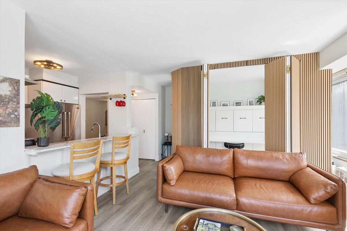 Photo for CitySpire - 150 West 56th Street Condominium in Midtown, Manhattan
