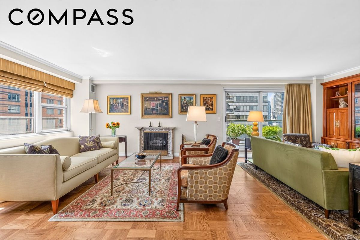 Photo for The Victorian - 175 East 62nd Street Cooperative in Lenox Hill, Manhattan
