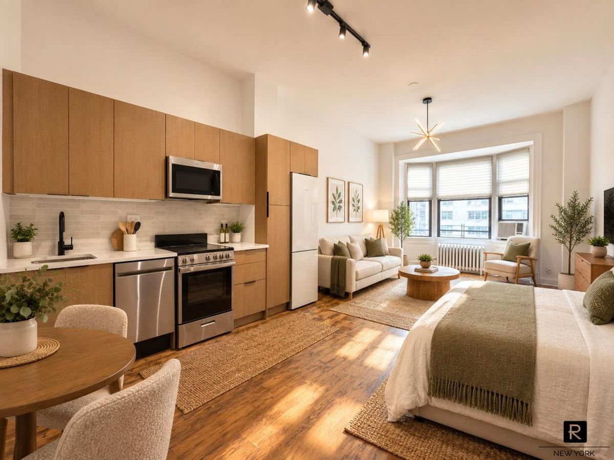 Photo for Lincoln Spencer Apartments - 140 West 69th Street Cooperative in Upper West Side, Manhattan