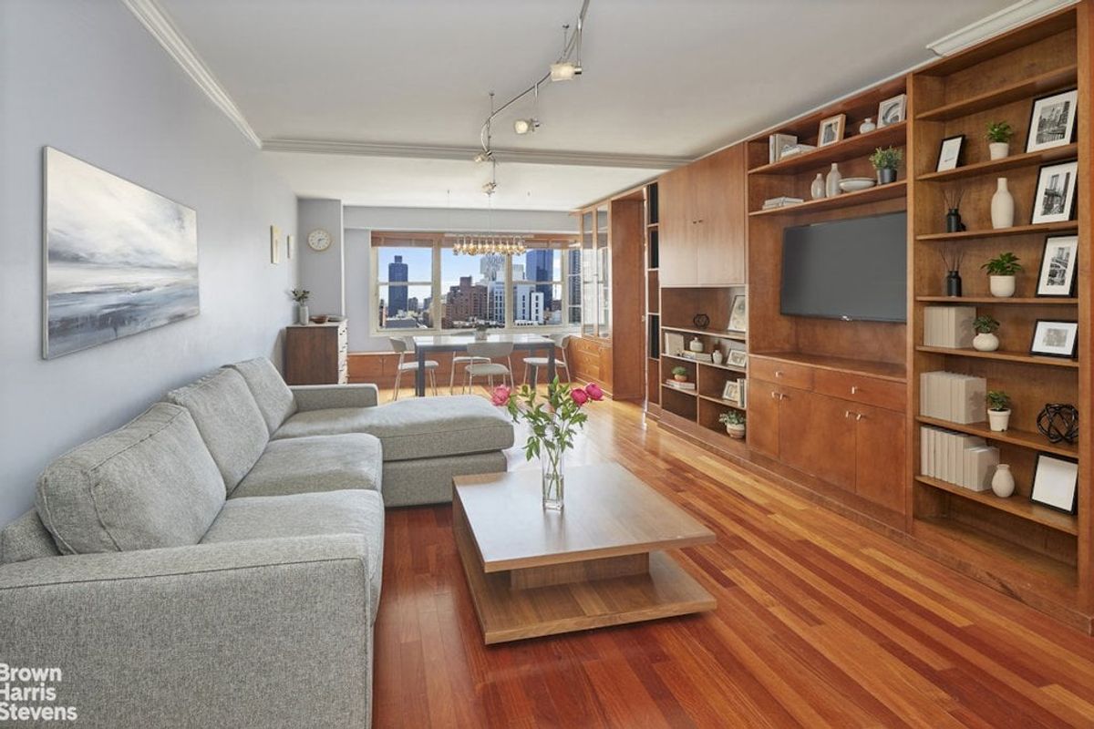 Photo for Newport East - 370 East 76th Street Cooperative in Lenox Hill, Manhattan
