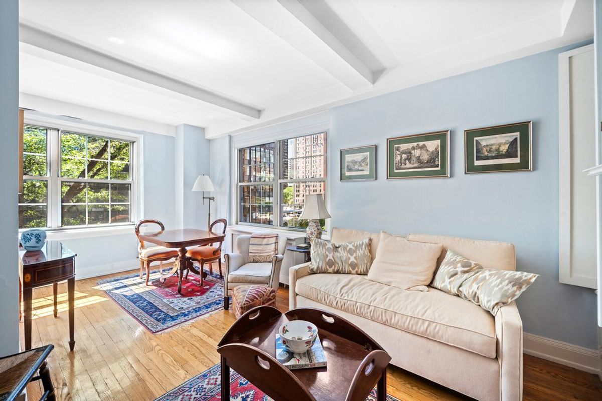 Photo for Stewart Hall - 10 Mitchell Place Cooperative in Midtown East, Manhattan