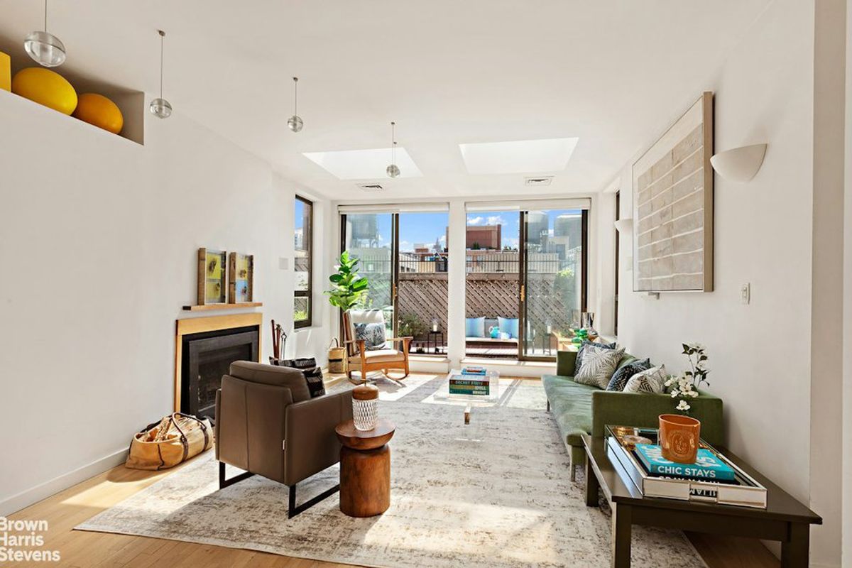 Photo for Astor Court - 2420 Broadway Cooperative in Upper East Side, Manhattan