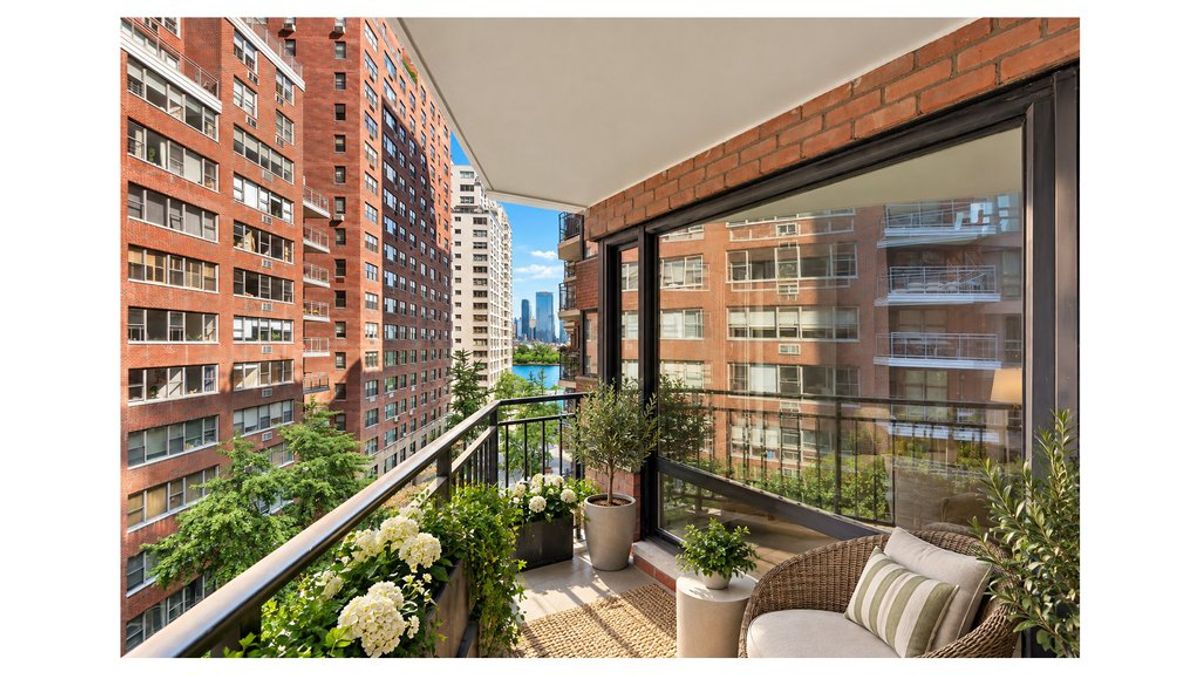 Photo for 60 Sutton Place South - 60 Sutton Place South Cooperative in Midtown East, Manhattan