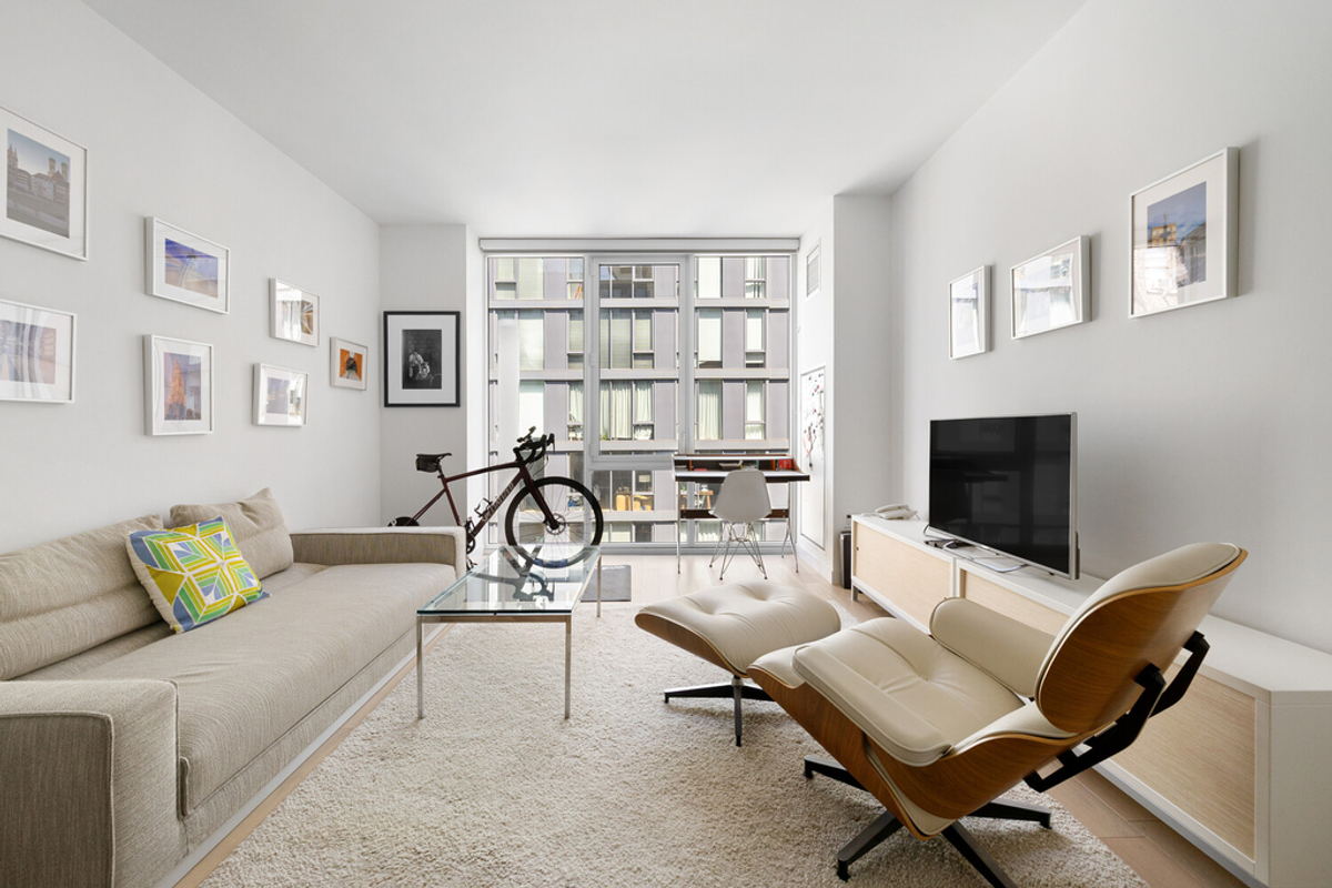 Photo for 540 West - 540 West 49th Street Condominium in Midtown West, Manhattan