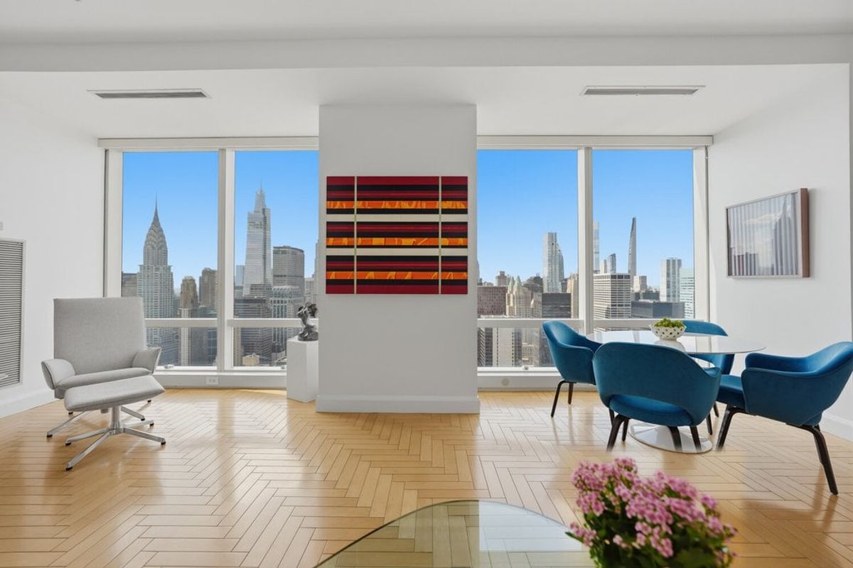 Photo for Trump World Tower - 845 United Nations Plaza Condominium in Midtown East, Manhattan