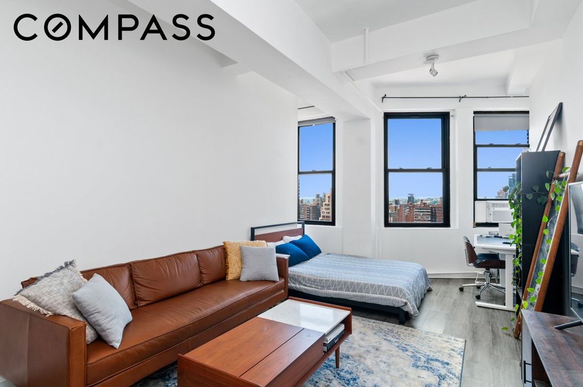 Photo for Kheel Tower - 315 Seventh Avenue Condominium in Chelsea, Manhattan
