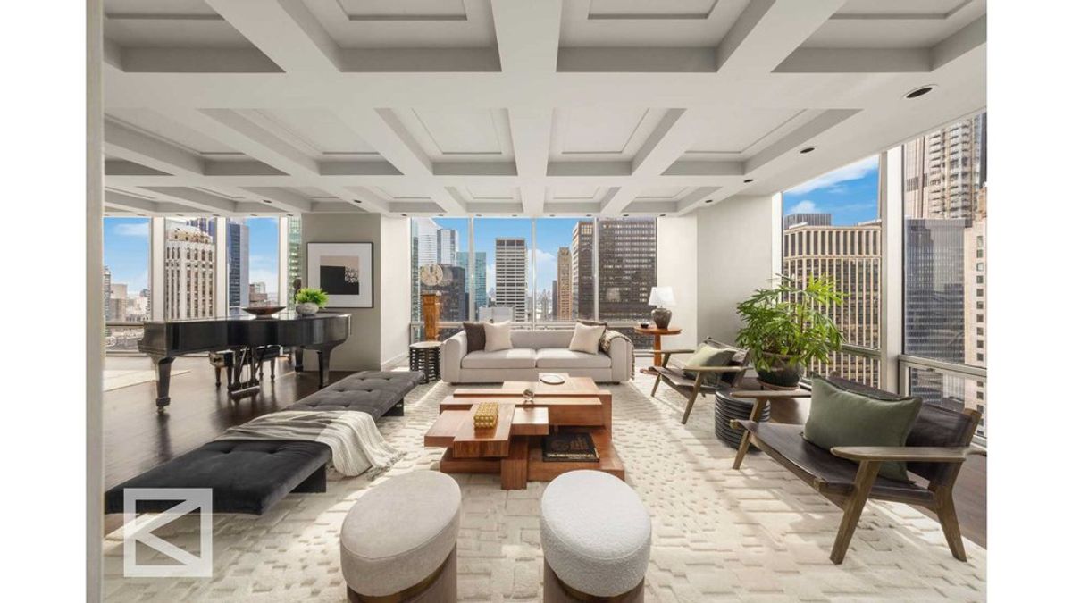 Photo for Olympic Tower - 641 5th Avenue Condominium in Midtown, Manhattan