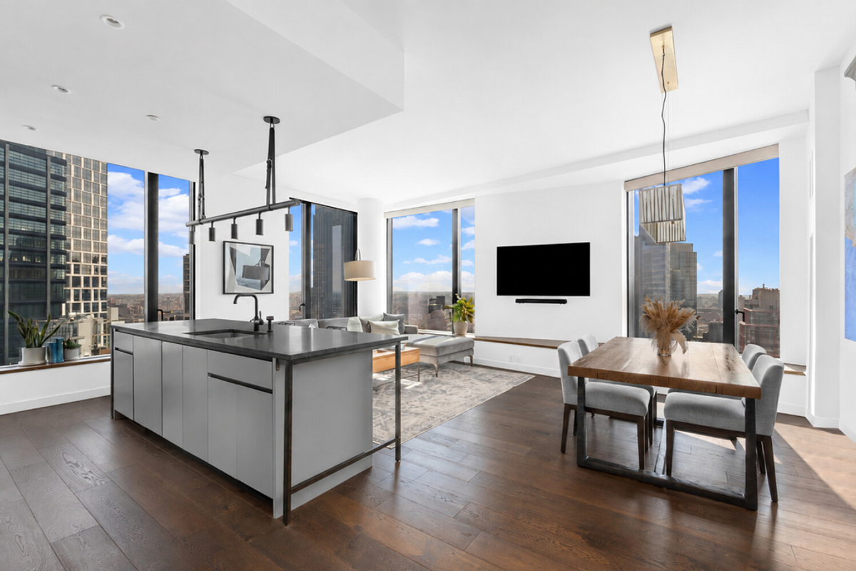 Photo for 11 Hoyt - 11 Hoyt Street Condominium in Downtown Brooklyn, Brooklyn