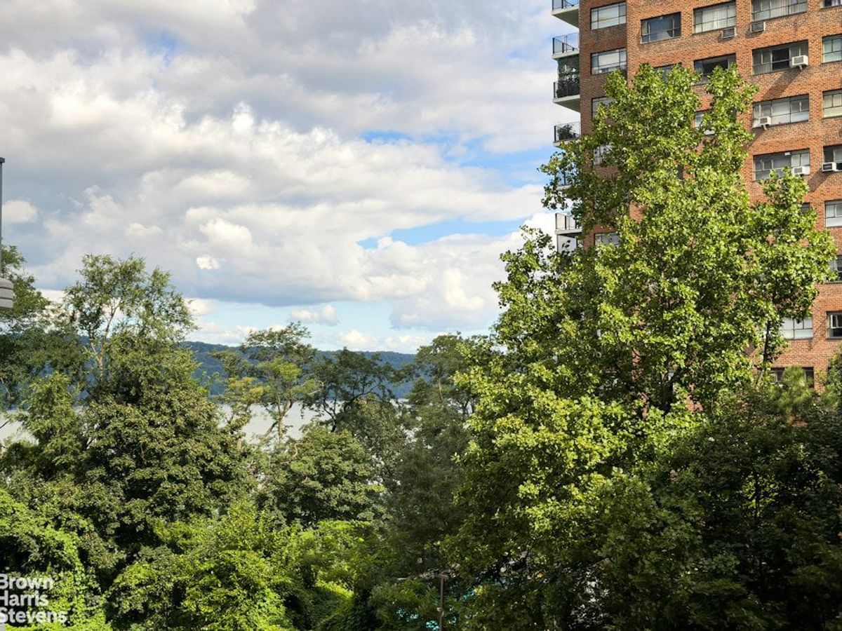 Photo for 2621 Palisade Avenue - 2621 Palisade Avenue Cooperative in West Bronx, Bronx