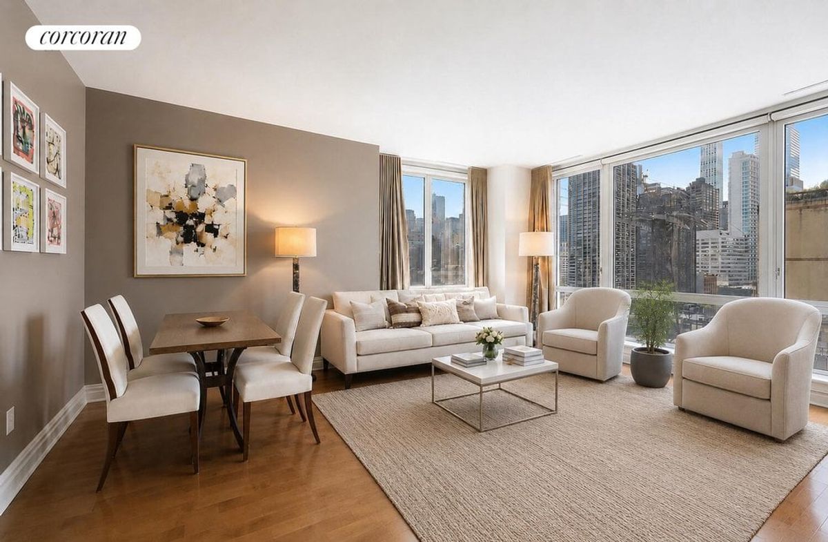 Photo for Bridge Tower Place - 401 East 60th Street Condominium in Upper East Side, Manhattan
