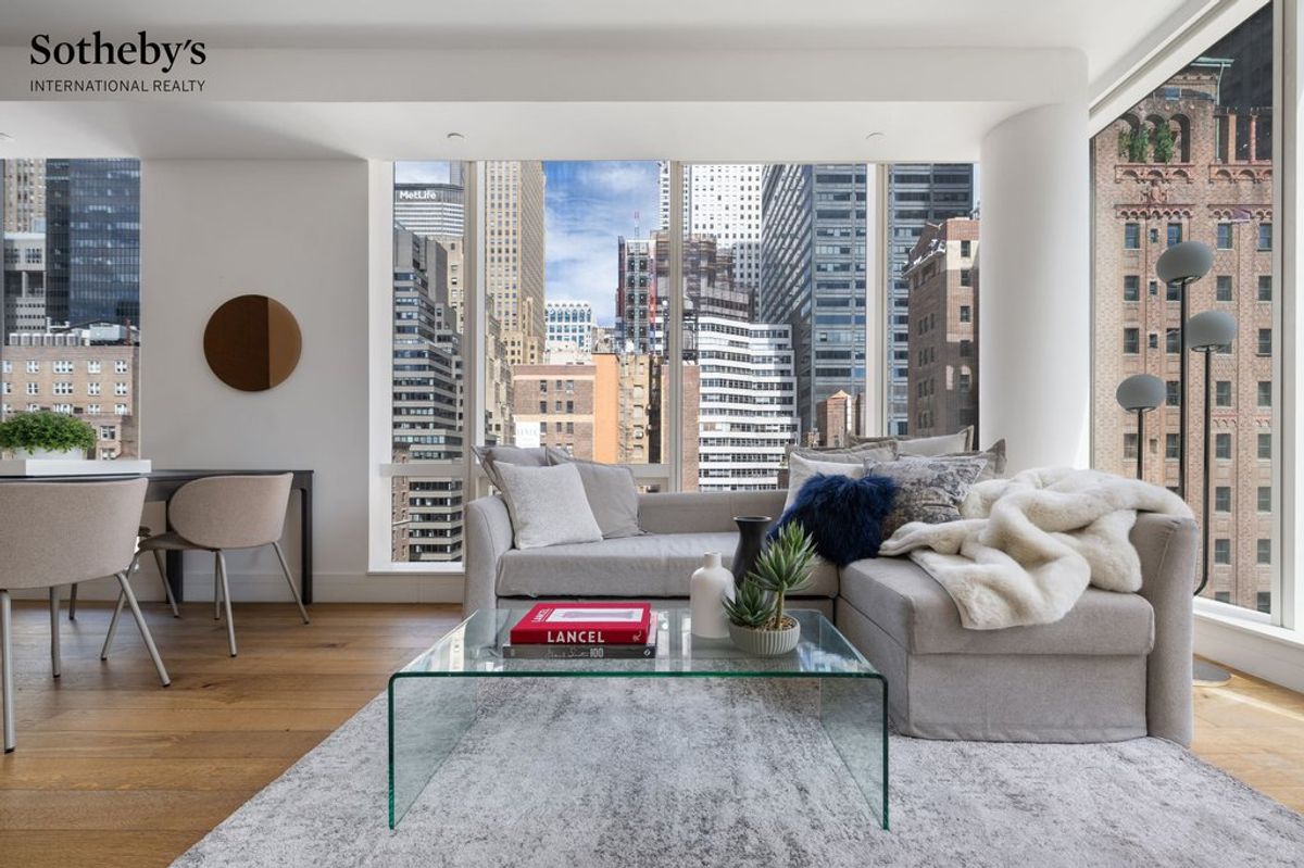 Photo for 325 Lexington Avenue - 325 Lexington Avenue Condominium in Murray Hill, Manhattan