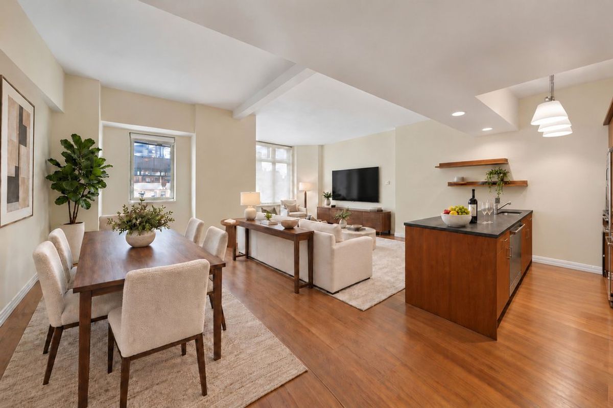Photo for 205 East 59th Street - 205 East 59th Street Condominium in Upper East Side, Manhattan