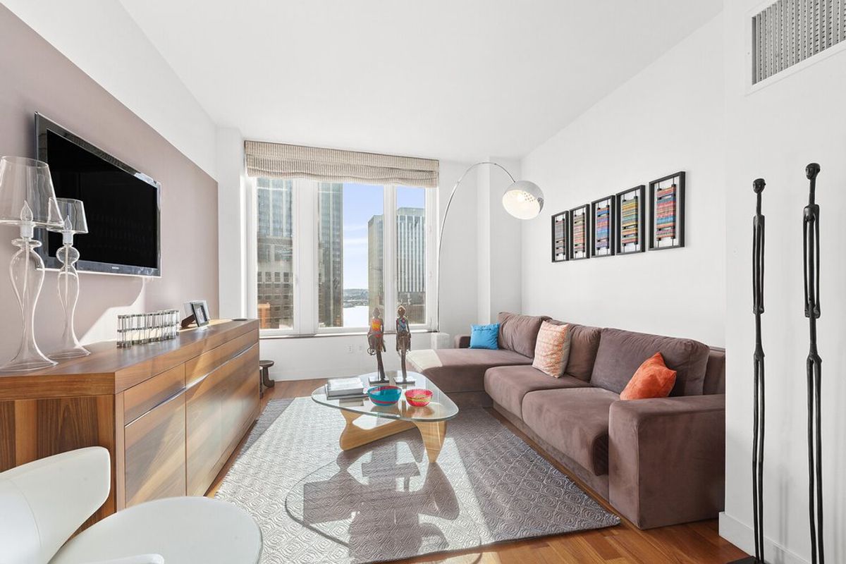 Photo for William Beaver House - 15 William Street Condominium in Financial District, Manhattan