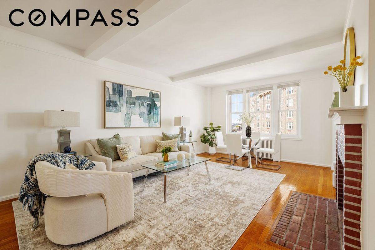 Photo for 302 West 12th Street - 302 West 12th Street Condominium in West Village, Manhattan