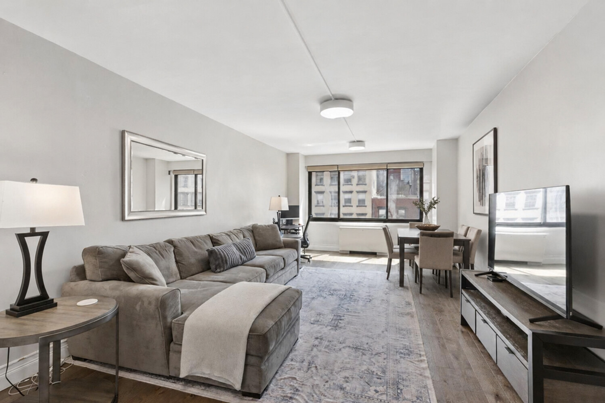 Photo for The Piermont - 201 West 21St Street Cooperative in Chelsea, Manhattan