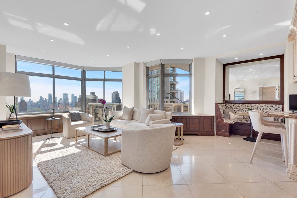 Photo for The Royale - 188 East 64th Street Condominium in Upper East Side, Manhattan