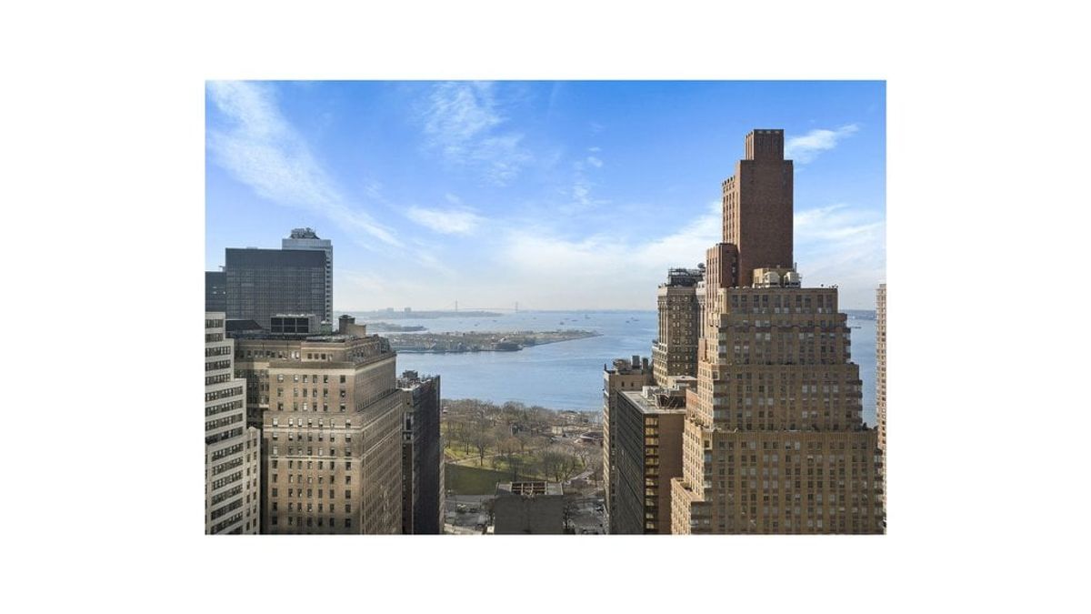 Photo for Greenwich Club - 88 Greenwich Street Condominium in Financial District, Manhattan