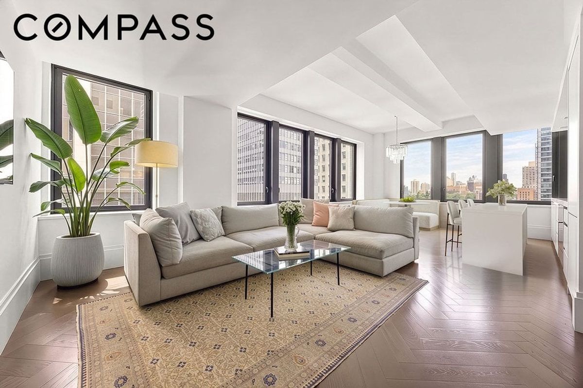 Photo for 101 Wall Street - 101 Wall Street Condominium in Financial District, Manhattan