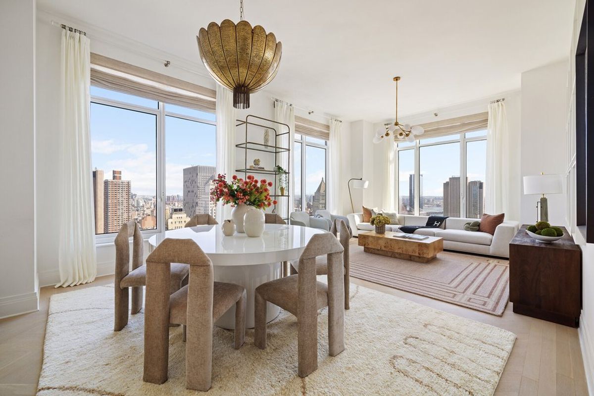 Photo for Four Seasons Private Residences - 30 Park Place Condominium in Tribeca, Manhattan