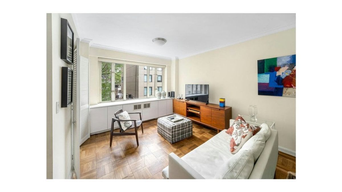 Photo for 166 East 63rd Street - 166 East 63rd Street Condominium in Upper East Side, Manhattan