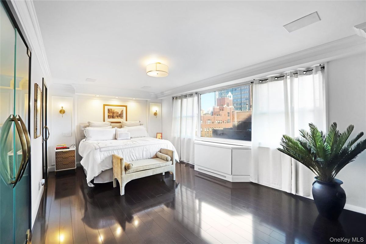 Photo for The Revere - 400 EAST 54 STREET Condominium in Midtown East, Manhattan