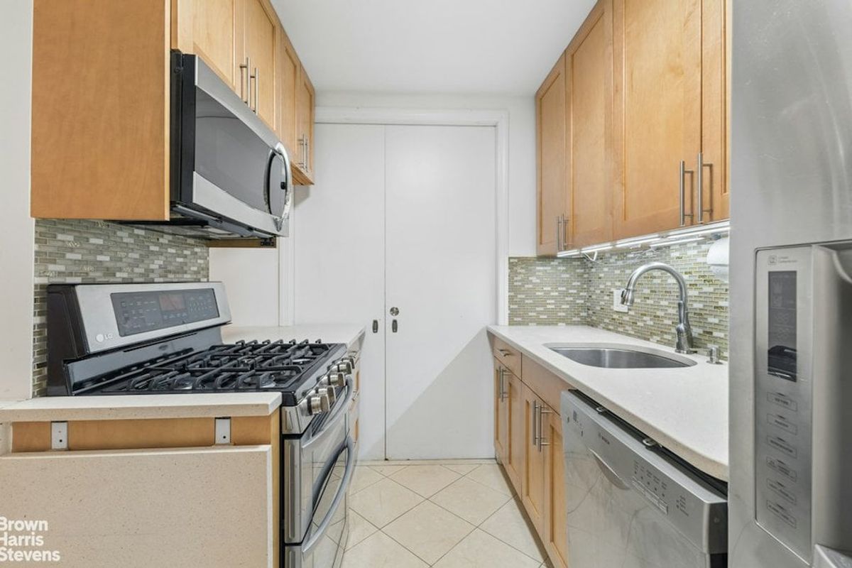 Photo for Gerard Towers - 70-25 Yellowstone Boulevard Cooperative in Forest Hills, Queens