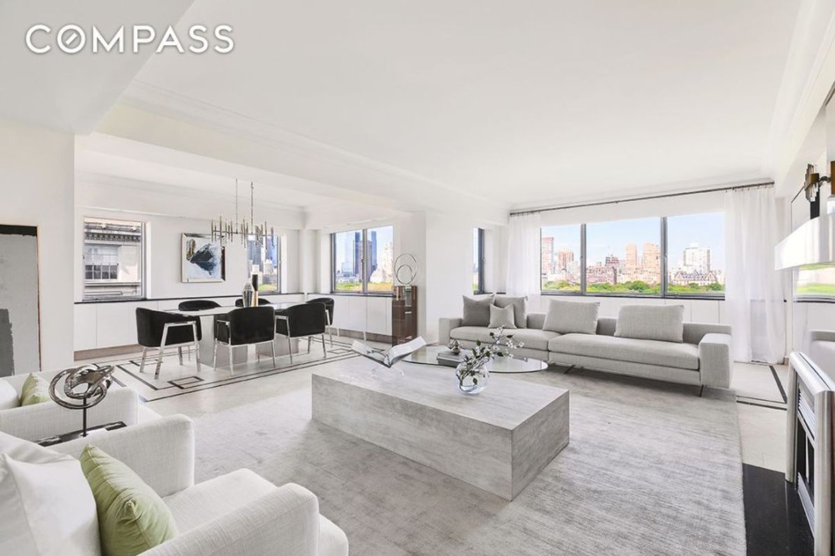 Photo for  923 5 AVENUE  - 923 5 AVENUE Condominium in Upper East Side, Manhattan