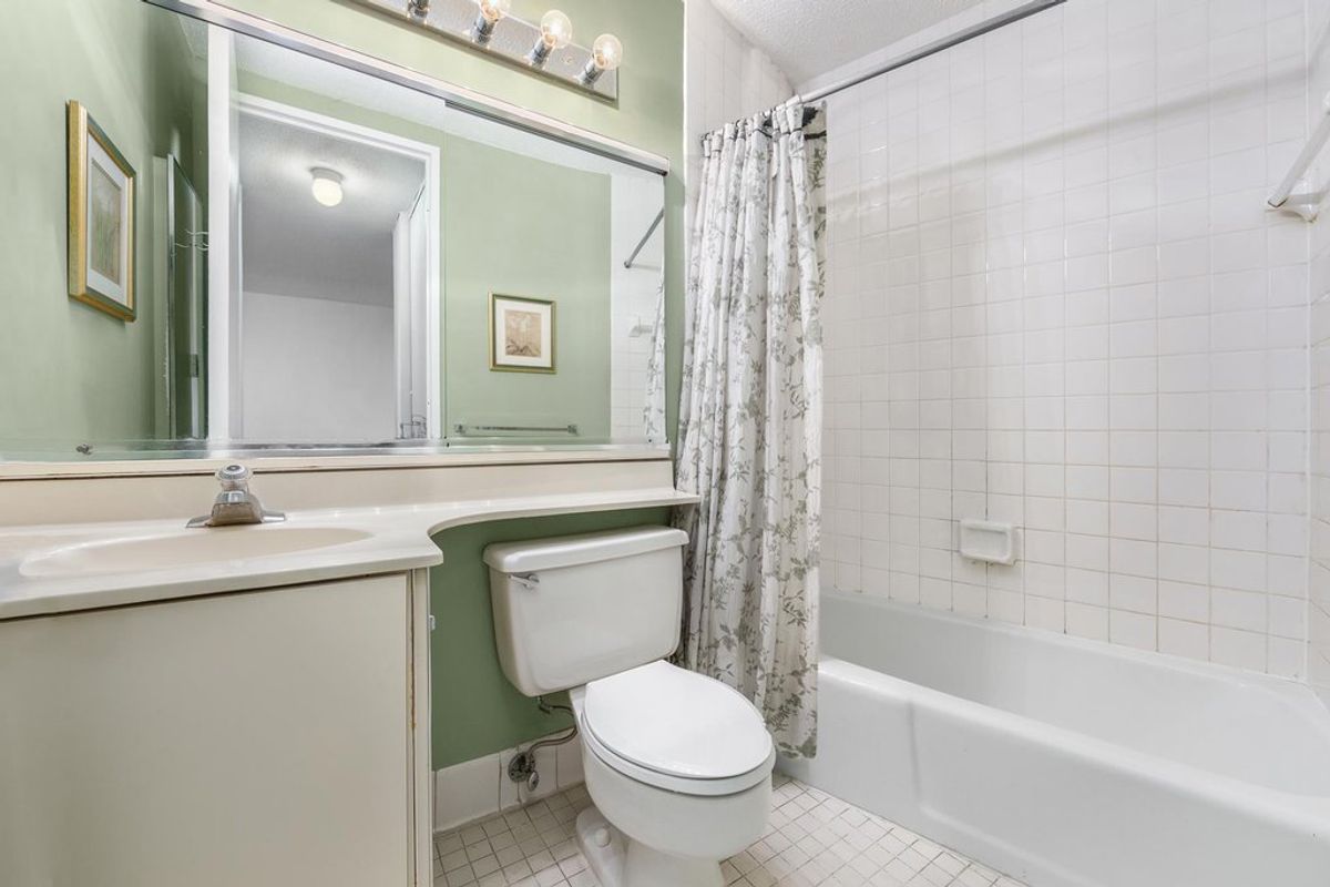 Photo for  Madison Green  - 5 East 22nd Street Condominium in Flatiron, Manhattan