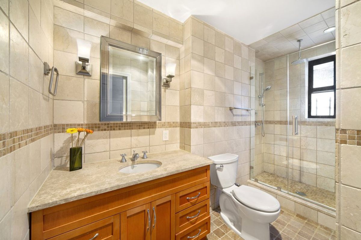 Photo for 330 East 80th Street - 330 EAST 80 STREET Cooperative in Upper East Side, Manhattan