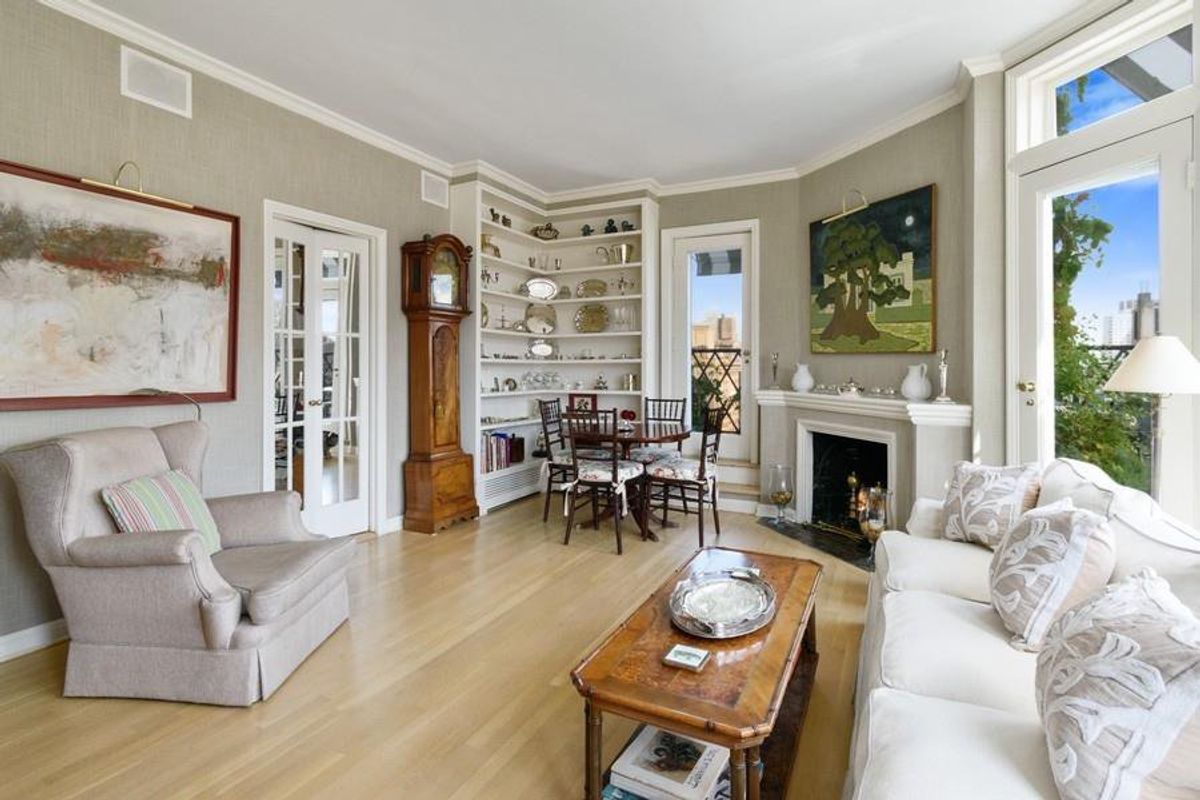 Photo for  240 East 79th Street  - 240 EAST 79 STREET Cooperative in Upper East Side, Manhattan
