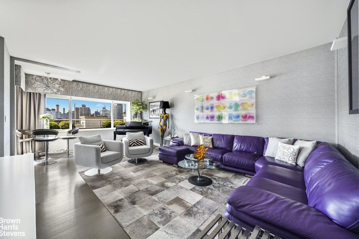 Photo for Henderson House - 535 EAST 86 STREET Cooperative in Upper East Side, Manhattan