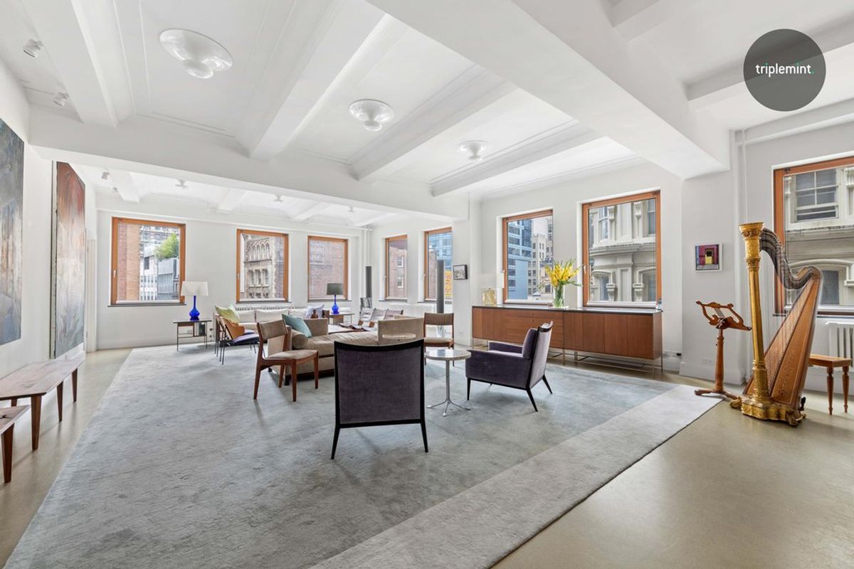 Photo for 105 NASSAU STREET - 25 ANN STREET Condominium in Financial District, Manhattan