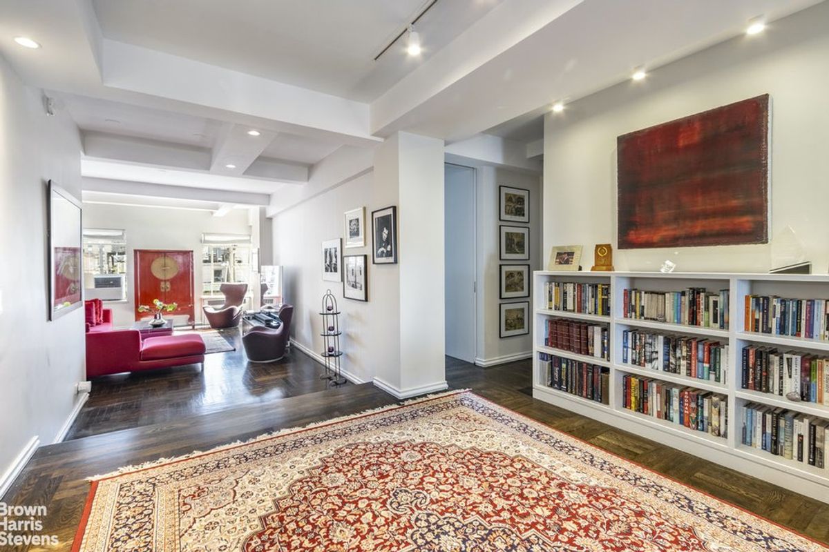 Photo for 565 West End Avenue - 565 WEST END AVENUE Cooperative in Upper West Side, Manhattan