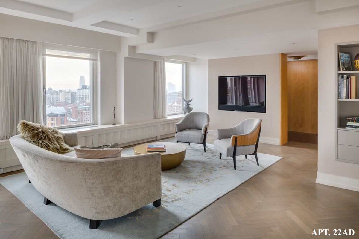 Photo for 1 5th Avenue - 1 5 AVENUE Cooperative in Greenwich Village, Manhattan