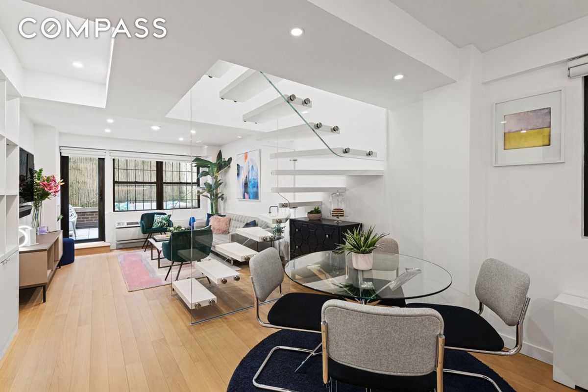 Photo for 210 East 36th Street - 210 EAST 36 STREET Cooperative in Murray Hill, Manhattan