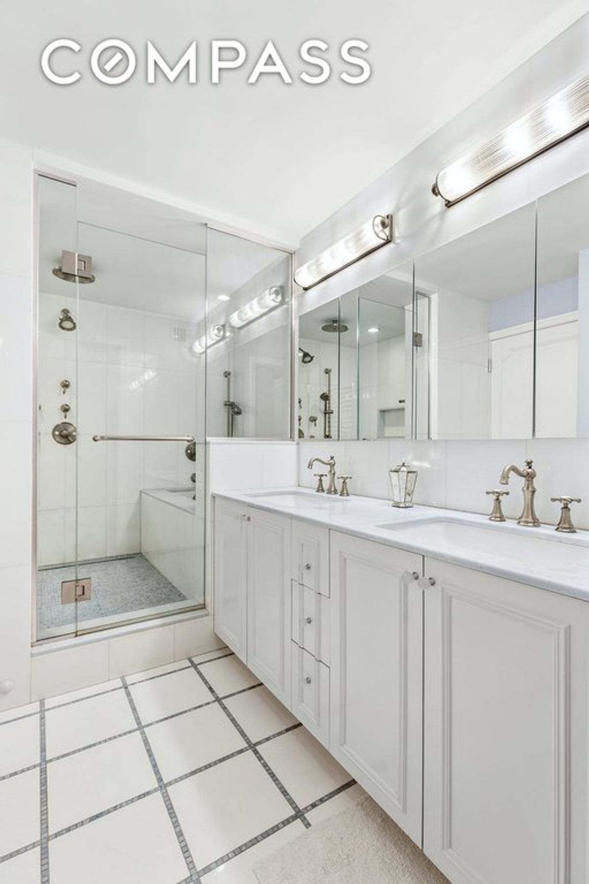 Photo for Gramercy Plaza - 130 EAST 18 STREET Cooperative in Gramercy Park, Manhattan