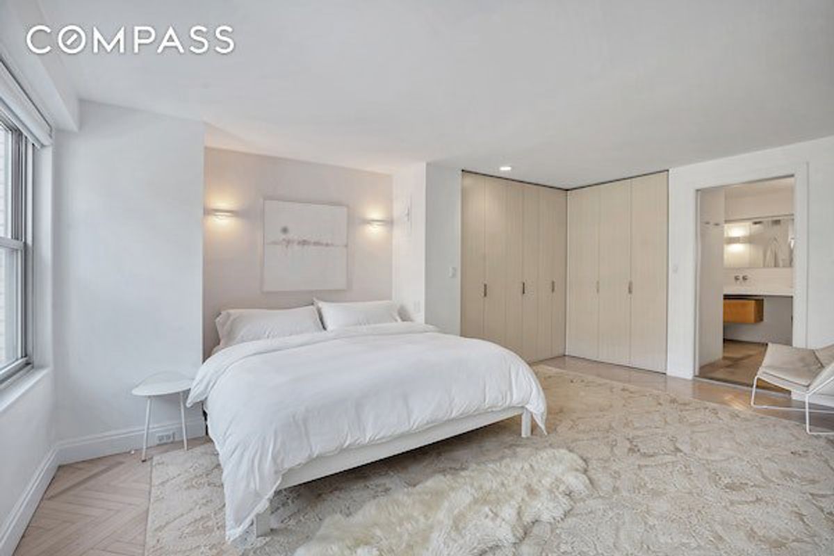 Photo for Gramercy Park Towers - 205 3 AVENUE Cooperative in Gramercy Park, Manhattan