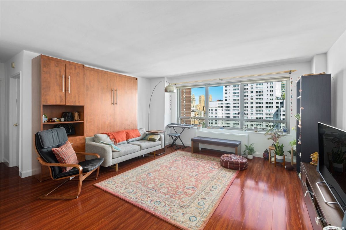 Photo for  Lincoln Towers  - 170 WEST END AVENUE Condominium in Upper West Side, Manhattan