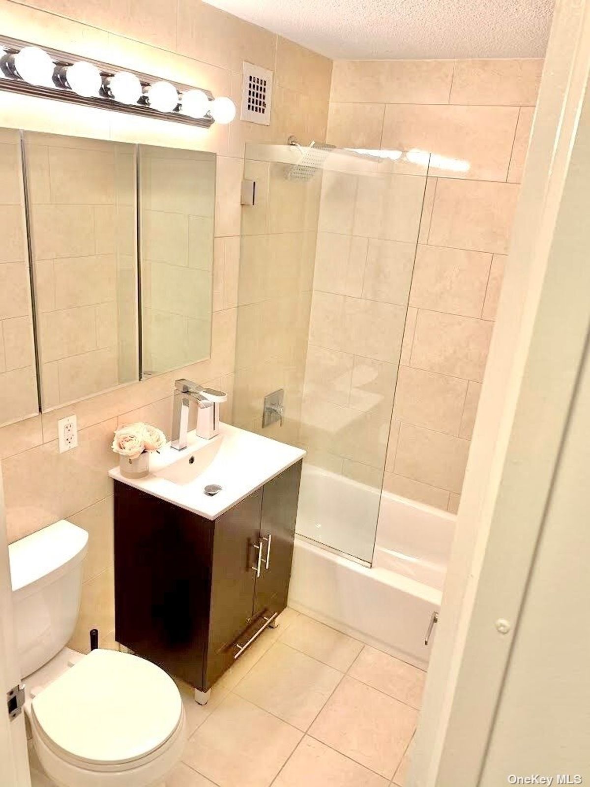 Photo for  Rivercross  - 531 MAIN STREET Cooperative in Roosevelt Island, Manhattan