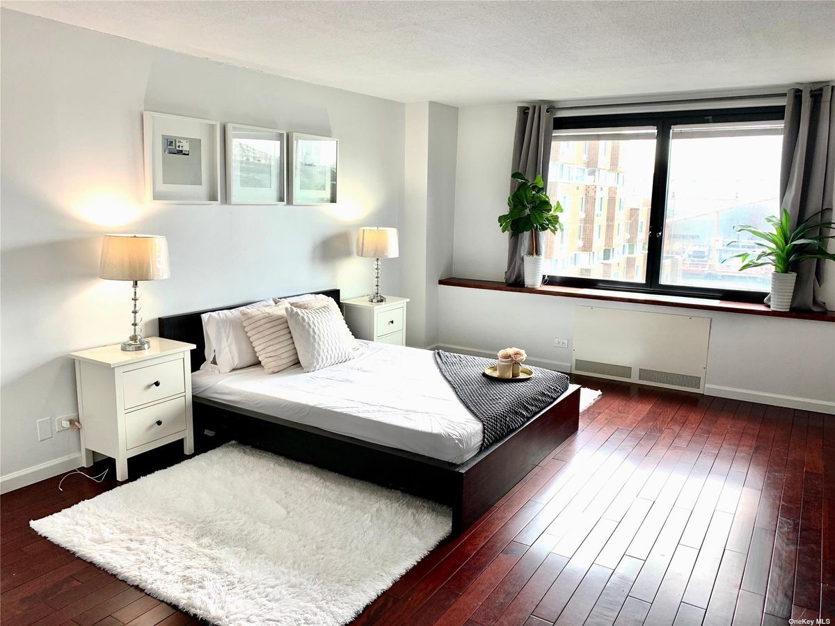 Photo for Rivercross - 531 MAIN STREET Cooperative in Roosevelt Island, Manhattan