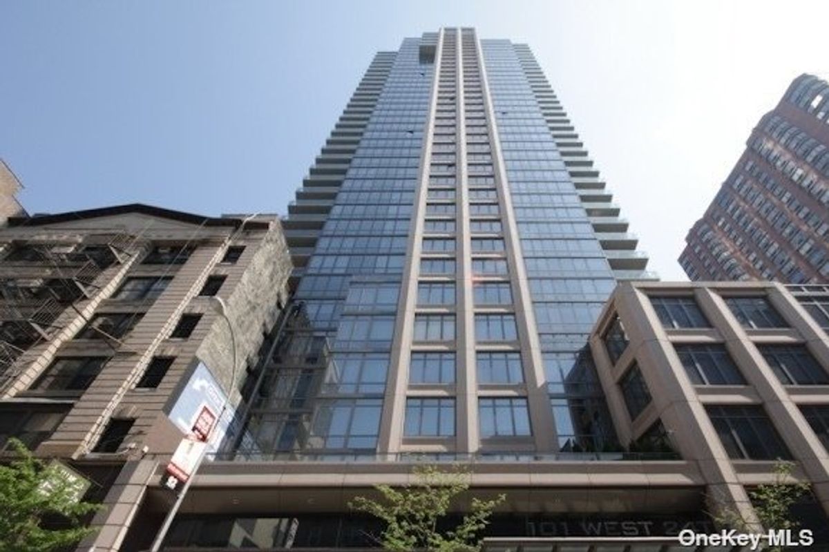 Photo for Chelsea Stratus - 101 WEST 24 STREET Condominium in Chelsea, Manhattan