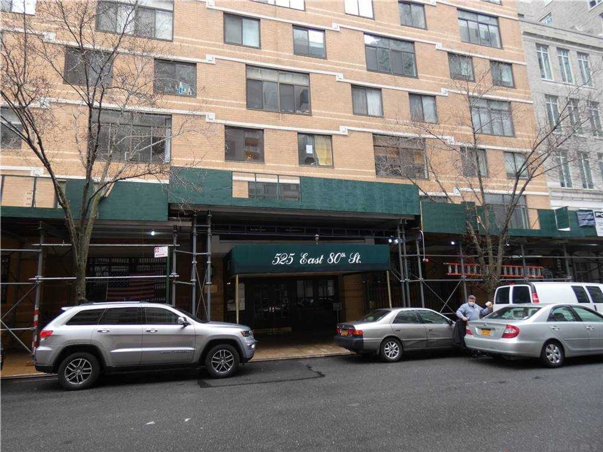 Photo for The Wakefield - 525 East 80th Street Condominium in Upper East Side, Manhattan