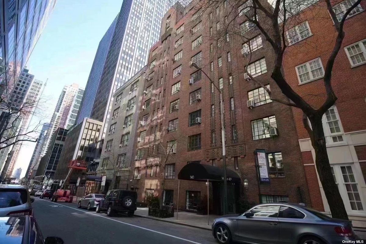 Photo for 140 East 40th Street - 140 EAST 40 STREET Cooperative in Murray Hill, Manhattan