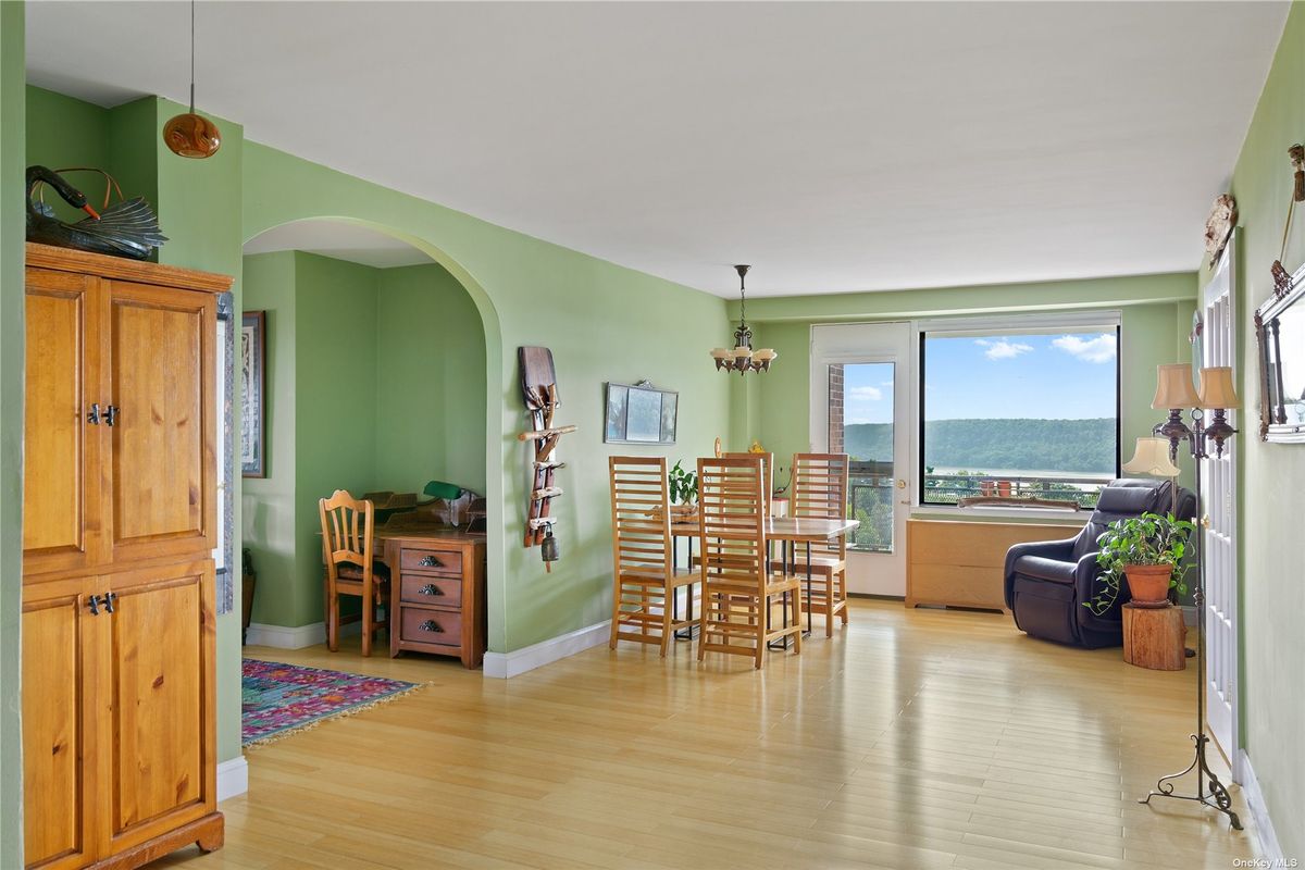 Photo for  Windsor South  - 4705 HENRY HUDSON PKWY W Cooperative in West Bronx, Bronx
