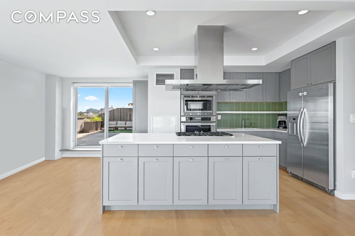 Photo for  560 Carroll Street  - 255 4 AVENUE Condominium in Park Slope, Brooklyn