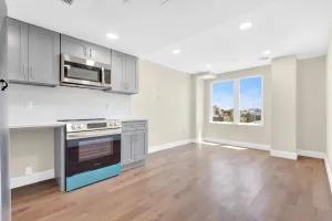 Photo for 21st Street