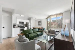 Photo for 1st Avenue