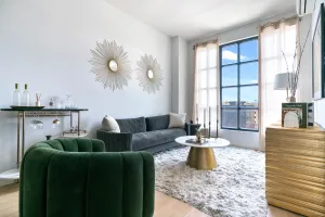 Photo for 4th Avenue