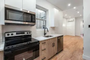 Photo for Gates Avenue