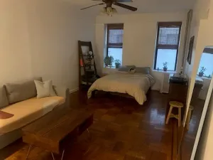 Photo for 43rd Avenue